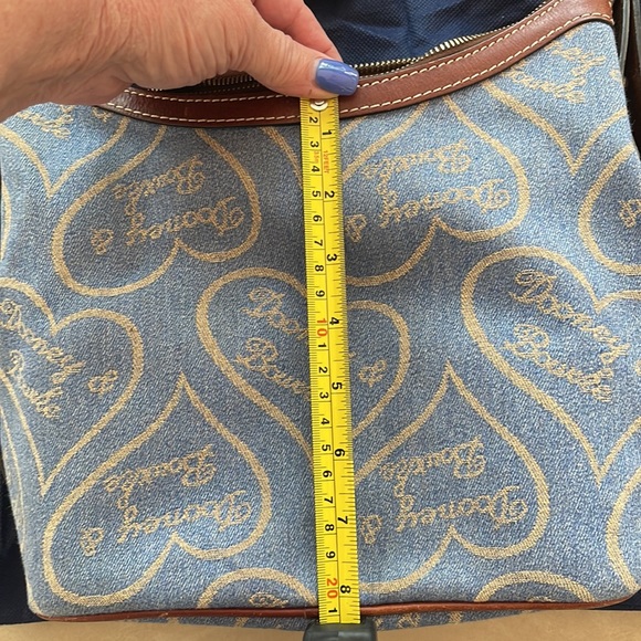 Dooney Bourke - Picture 5 of 10